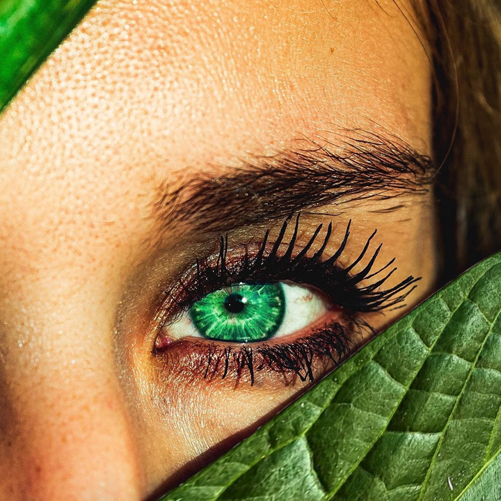 SYRGON⢠Color-Changing Eye Drops đŚâ Transform Your Eye Color Naturally in Just 2 Hours